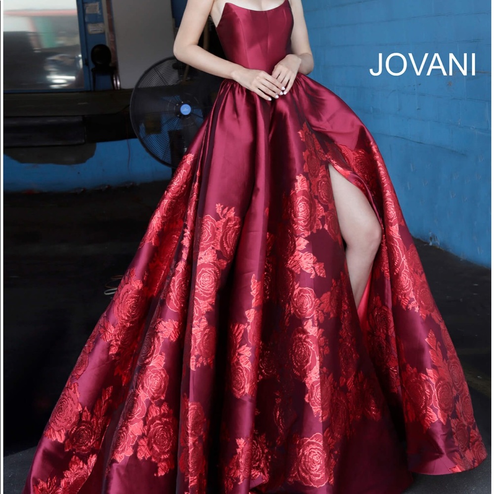 Jovani red strapless ballgown - Picture 4 of 6